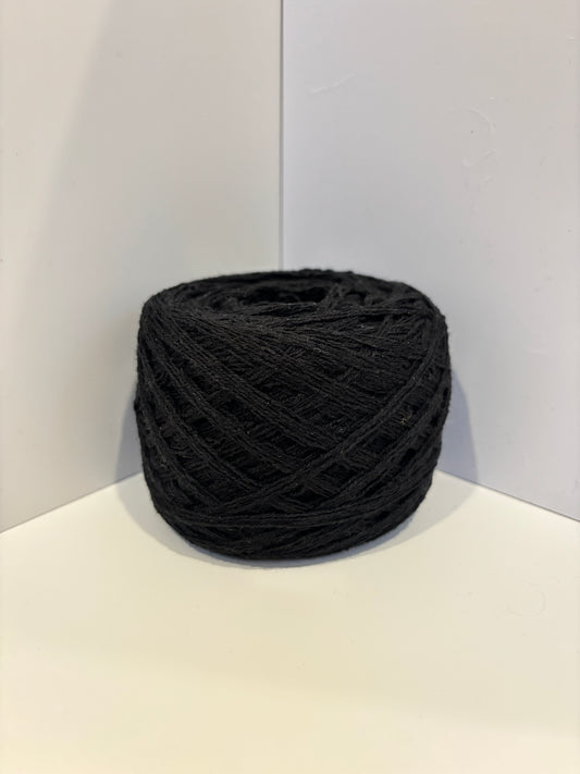 Coal Recycled Yarn Skein