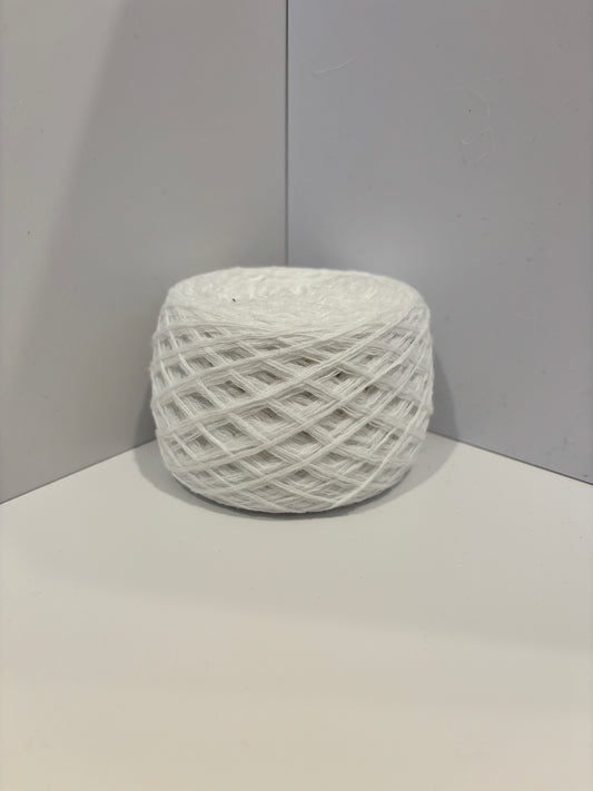 Chalk Recycled Yarn Skein