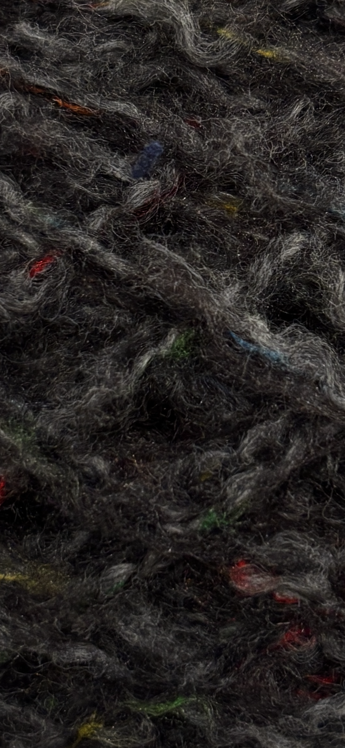 Pebble Recycled Yarn Skein